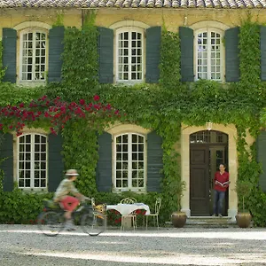 domaine-de-rhodes.aixenprovencehotels.org/